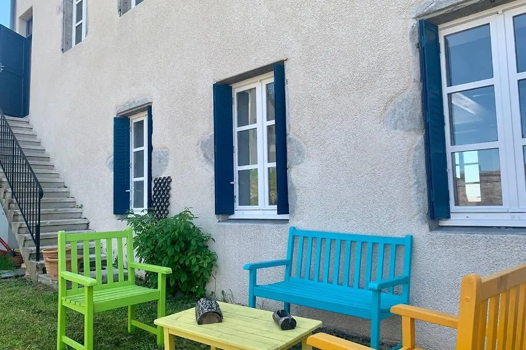 Apartment La Providence, Surplombant La Ville Montbrison
